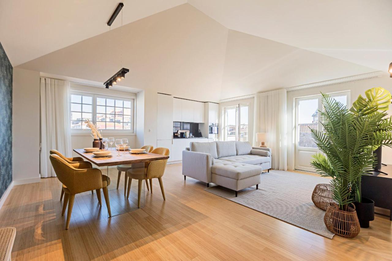 Aliados Premium 1br W/ Terrace By Lovelystay Porto