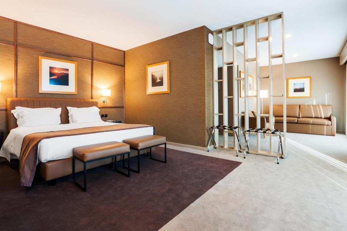 Hotel Portus Cale 4*