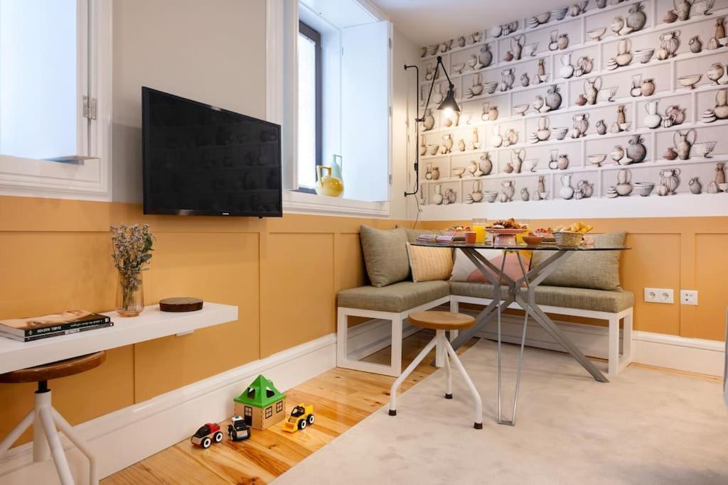 Away To Discover - Hapiness Has A Place Apartment Porto