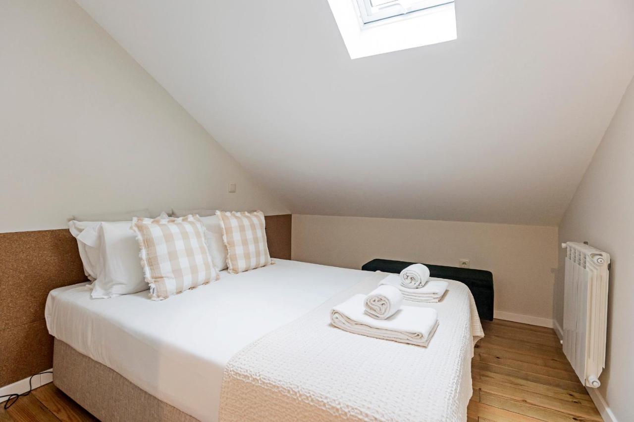 Brand New 4br W/ 200yrs Of History In By Lovelystay Apartment