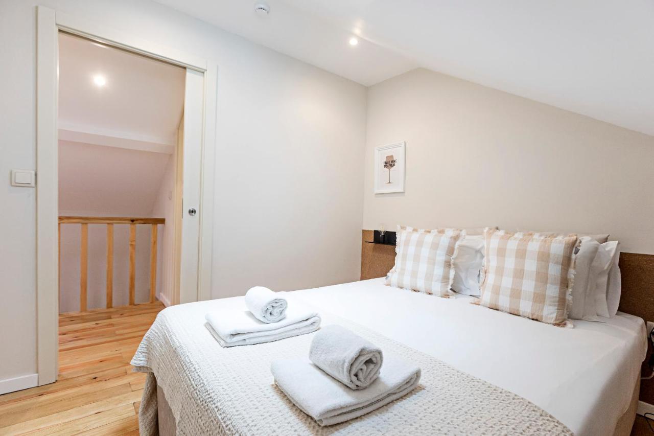 Brand New 4br W/ 200yrs Of History In By Lovelystay