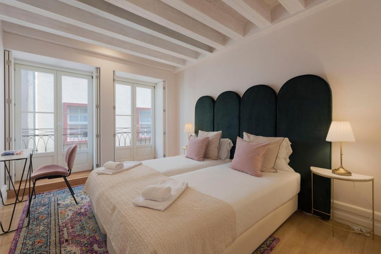 Mouzinho Luxury 3br Flat L 5 Min Walk To Ribeira By Lovelystay Porto