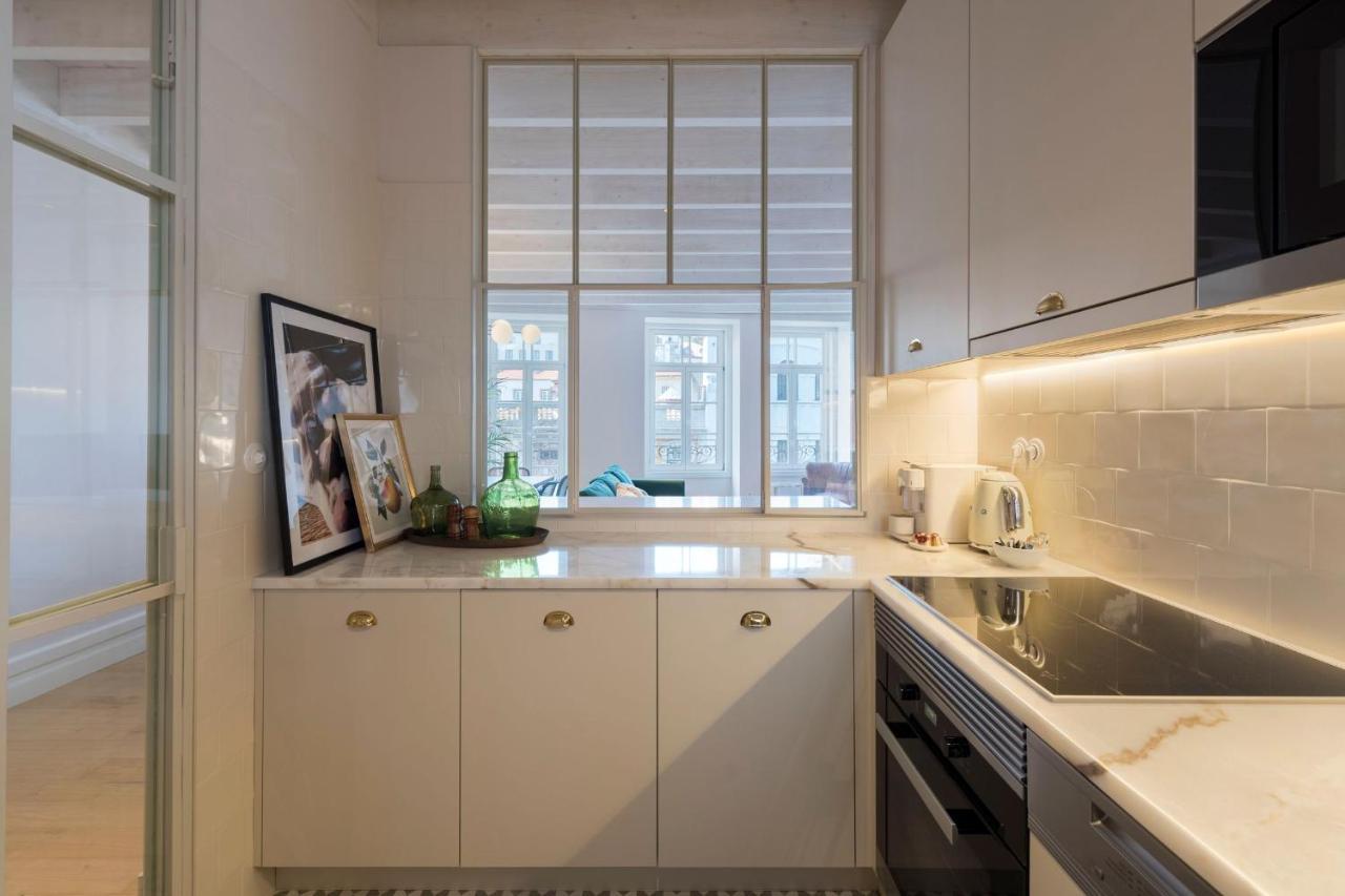 Mouzinho Luxury 3br Flat L 5 Min Walk To Ribeira By Lovelystay Apartamento Porto