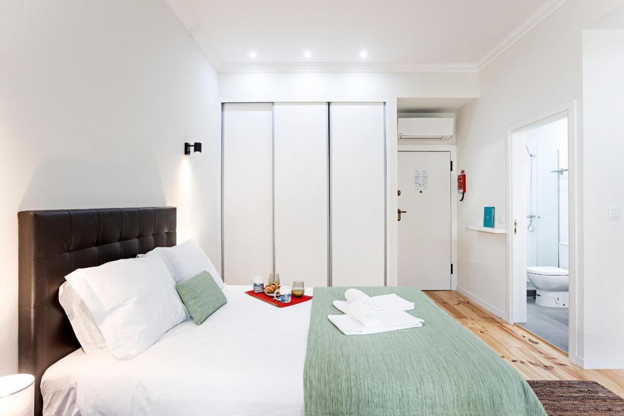 150 Rivoli By Lovelystay *