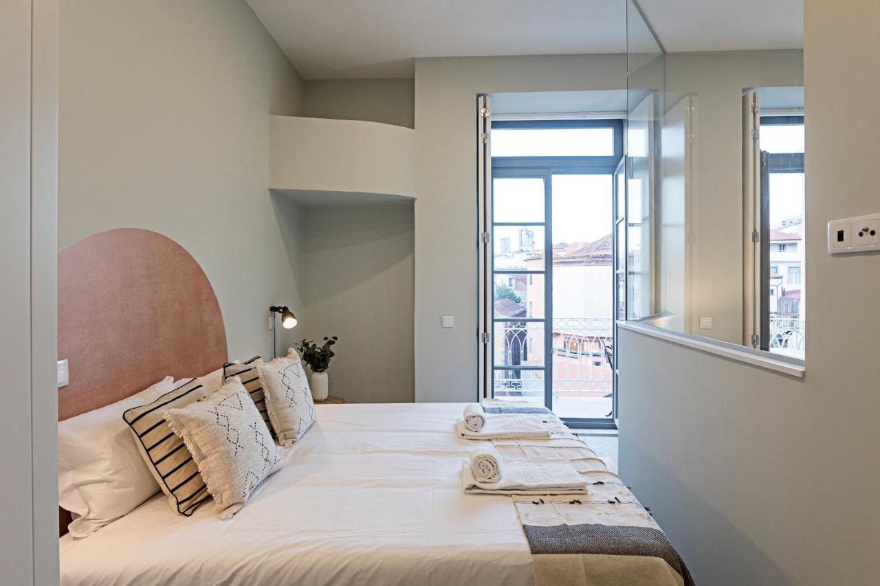 31 Janeiro 157 - Delightful 1br Flat W/ Ac & Balcony By Lovelystay Apartment