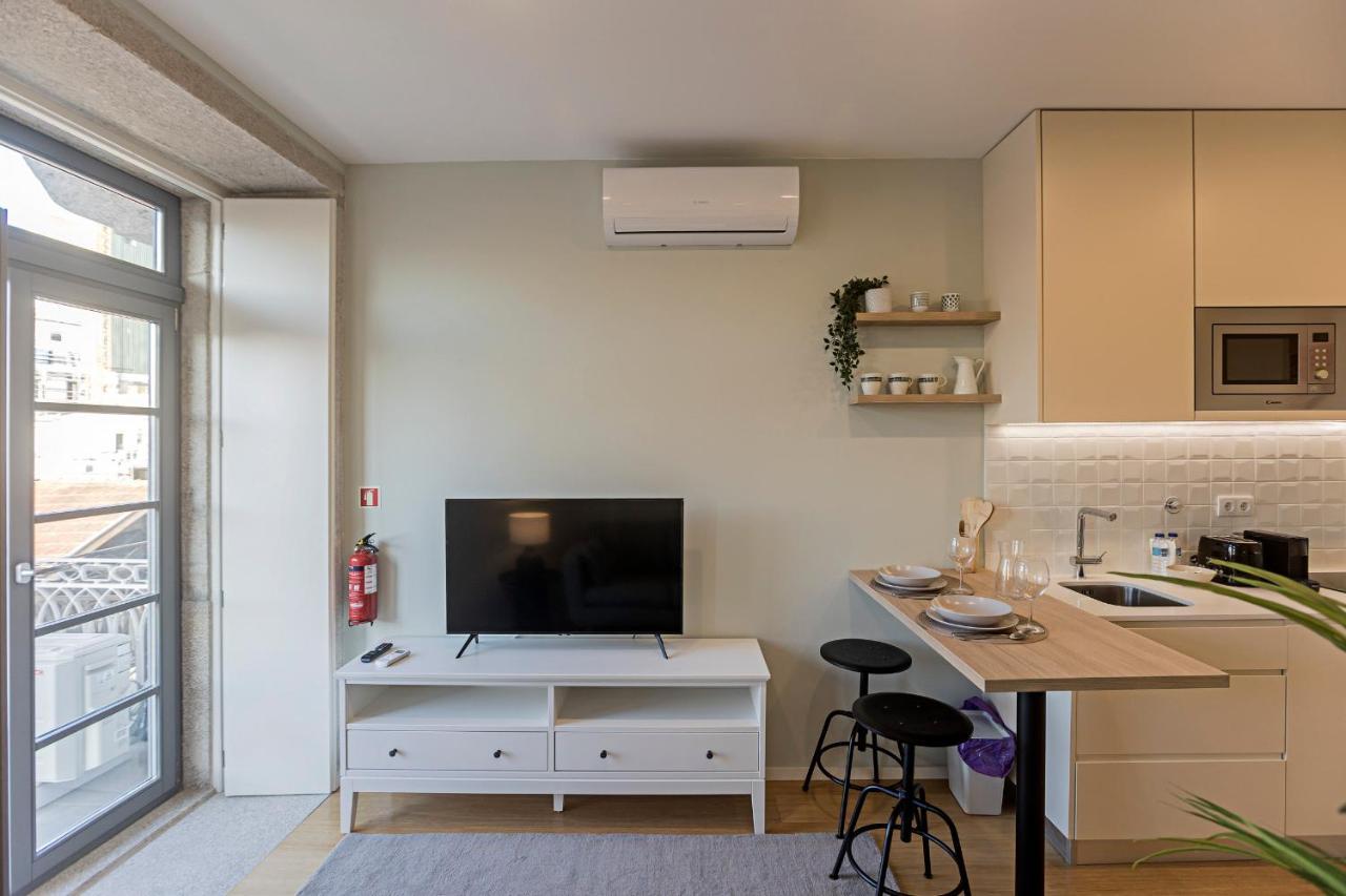 31 Janeiro 157 - Charming 1br Flat W/ Ac & Balcony By Lovelystay Appartement