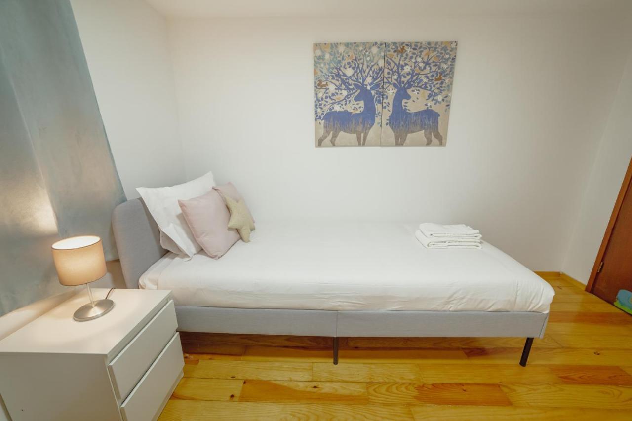 Guest Oliveira House Villa Porto