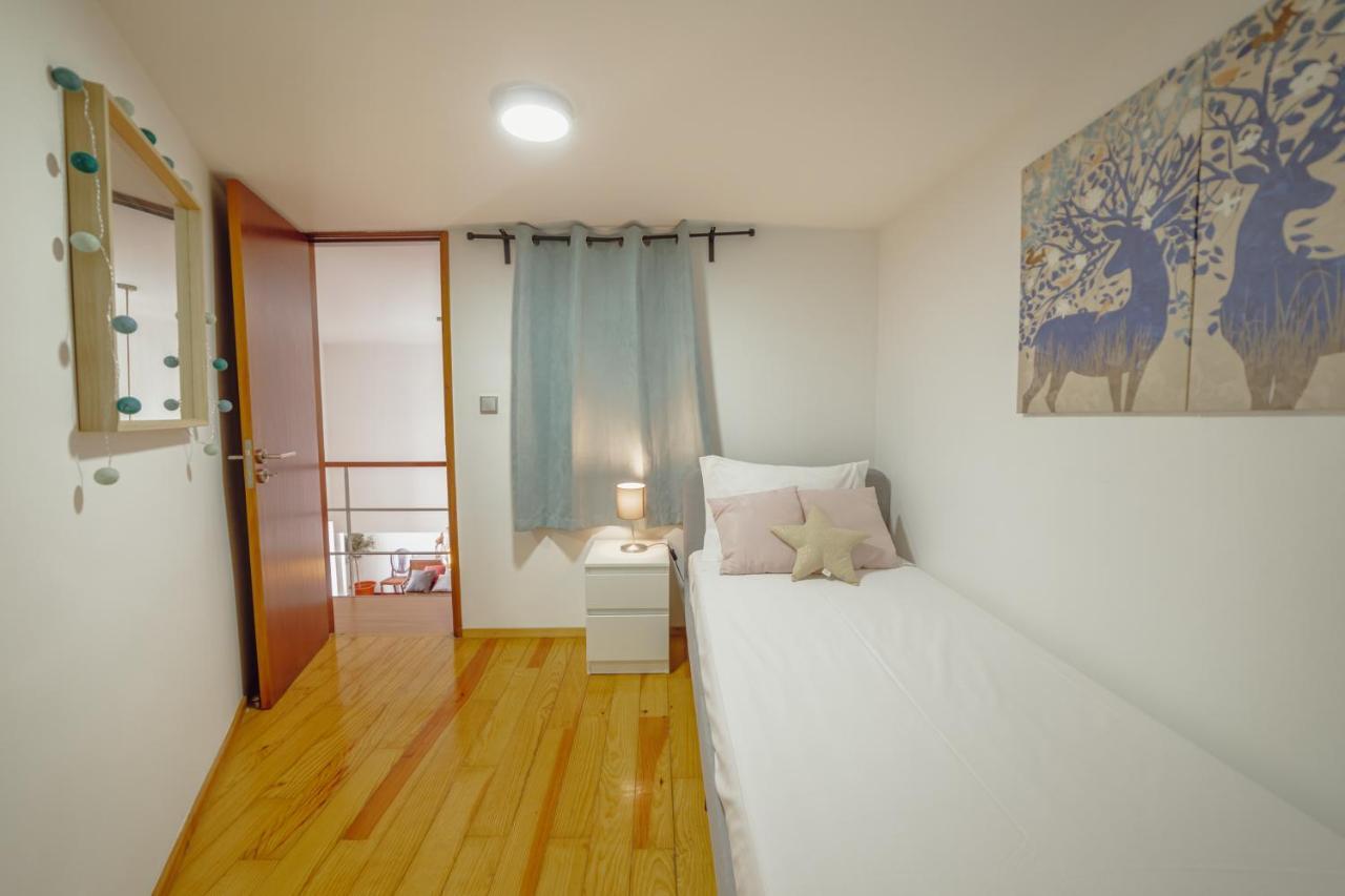 Guest Oliveira House Villa
