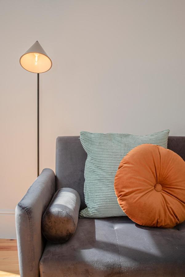 Liiiving In - Flores Design Experience
