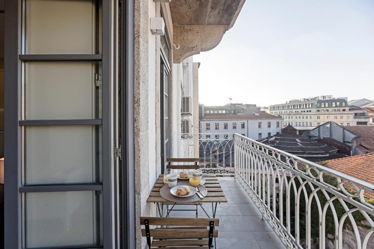 Appartement 31 Janeiro 157 - Charming 1br Flat W/ Ac & Balcony By Lovelystay