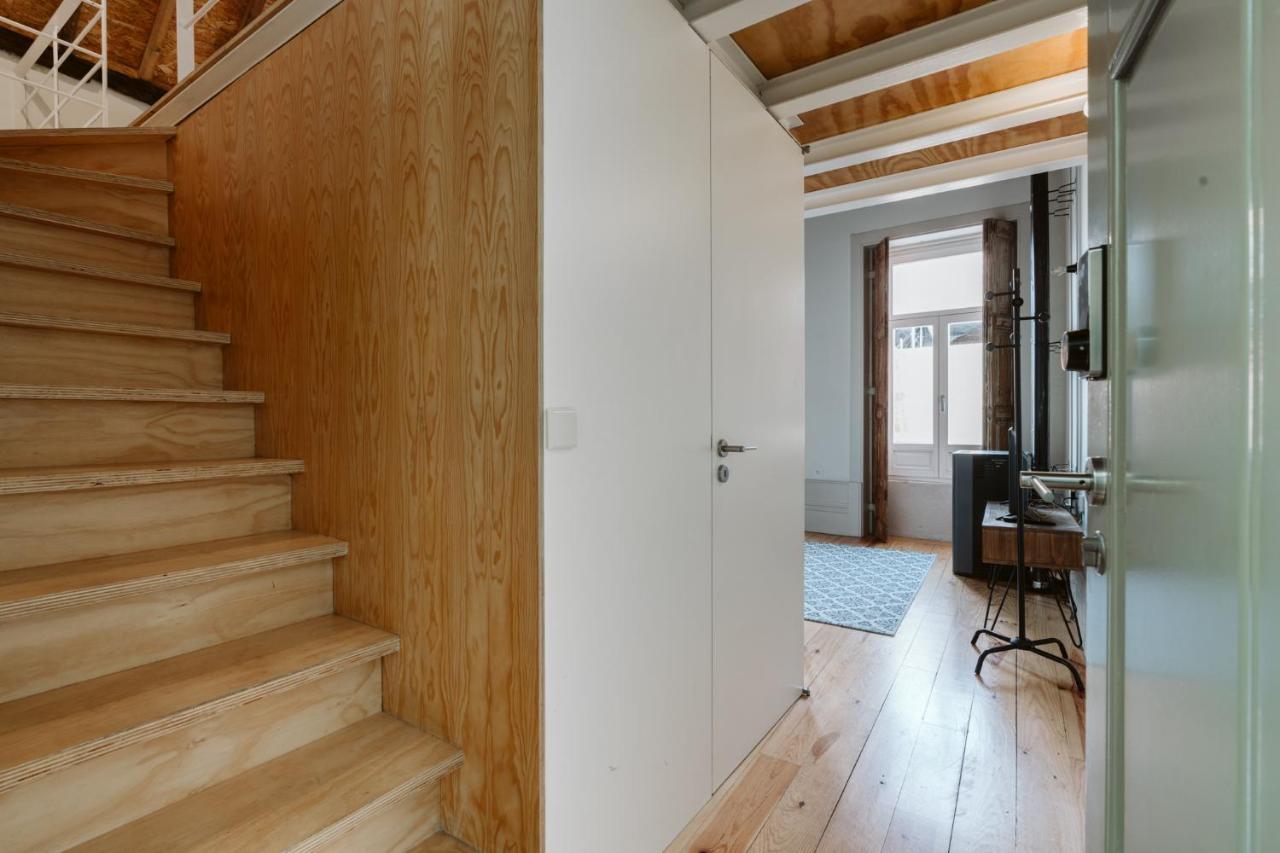 Apartment Step In *