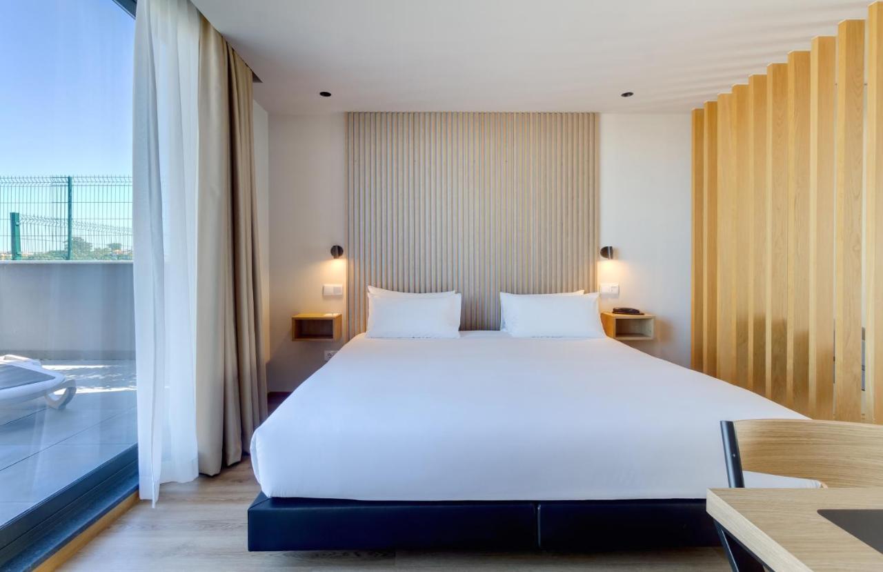 Select Hotel