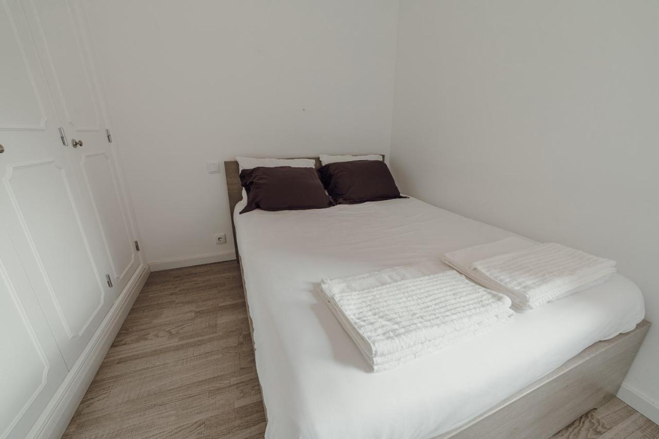 Gaia Terrace With Elevator By Vacationy Apartment *