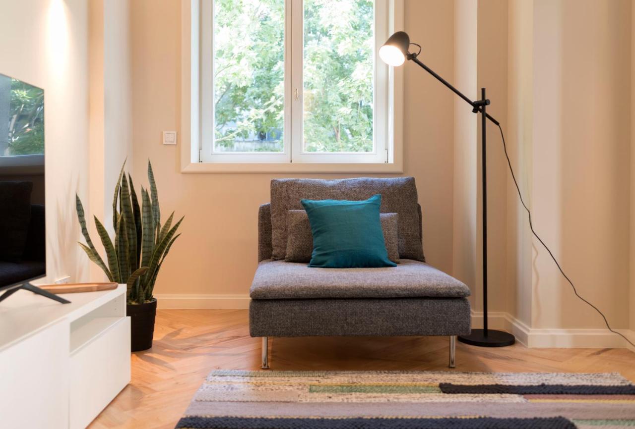 Luxury Center Emporium Apartment Porto