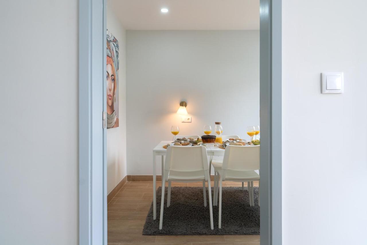 Charming Bright House W/ Garden Ferienhaus *