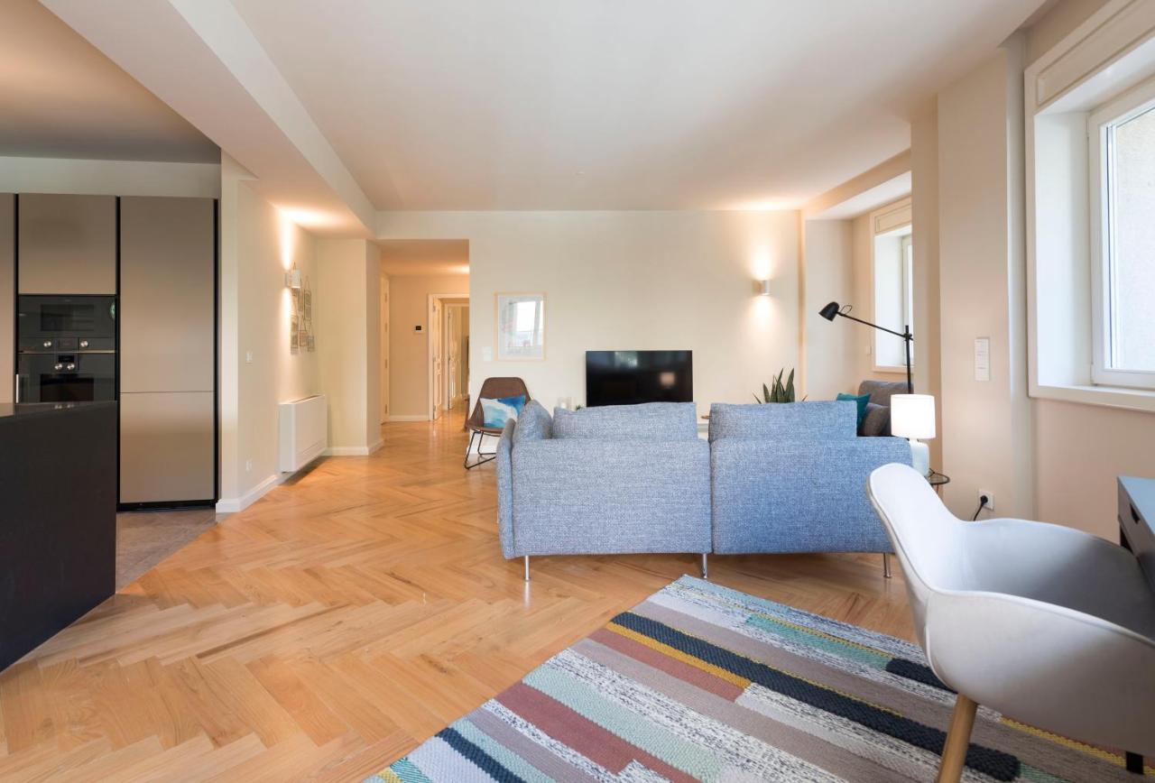 Luxury Center Emporium Apartment Porto
