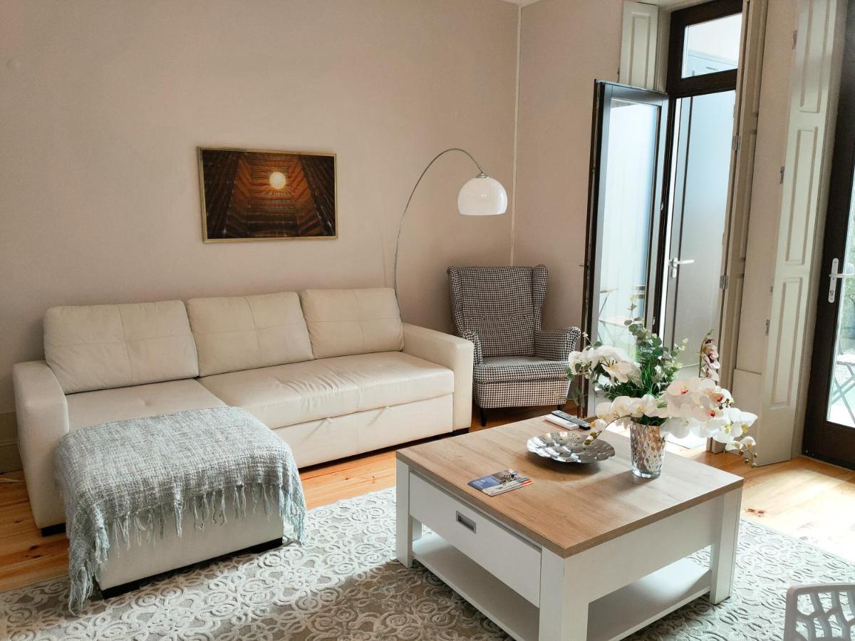 Apartment Historic - With Private Patio *