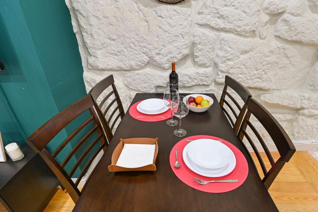 Patio De Santa Catarina - By Guest * Porto