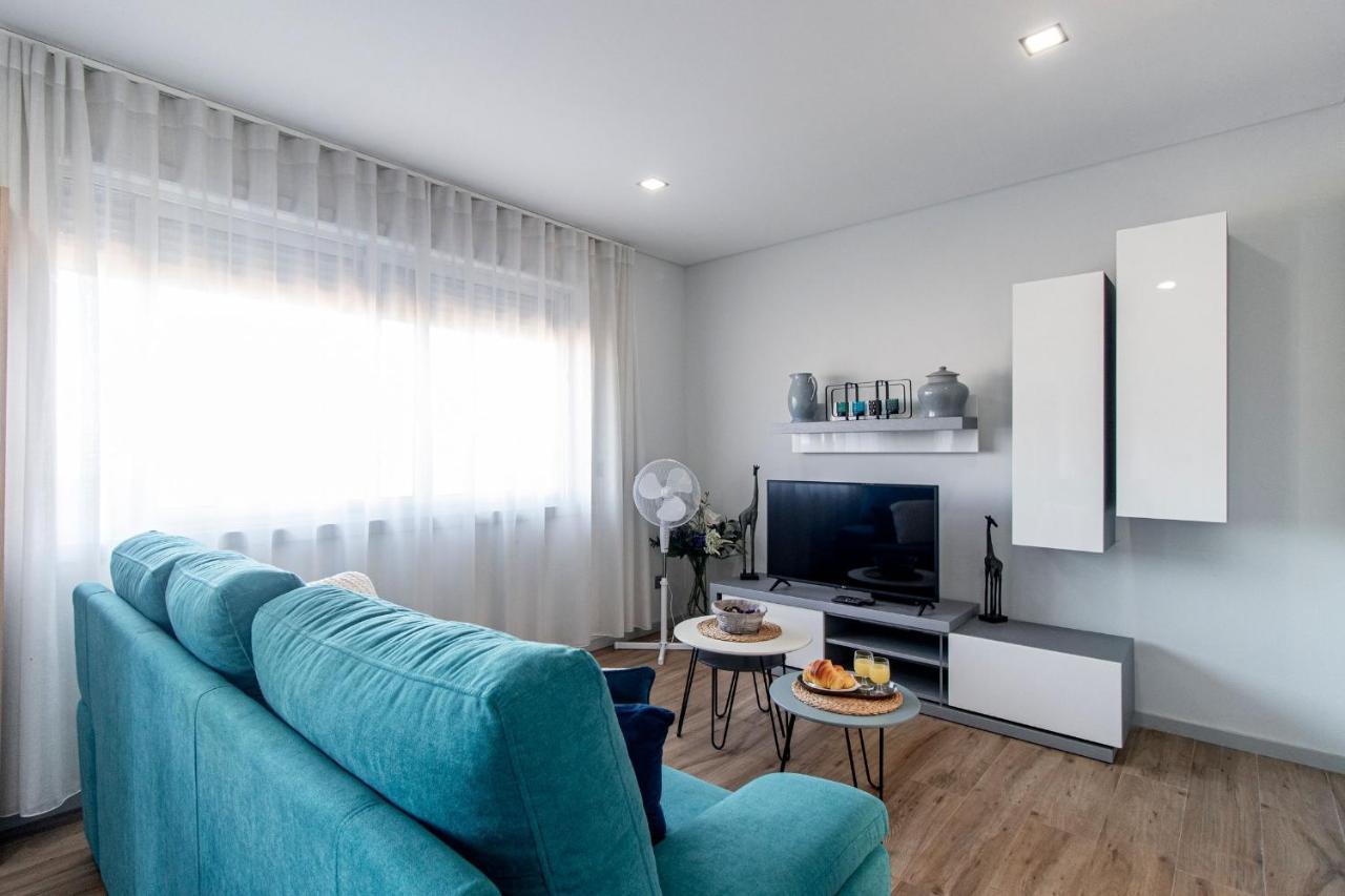 Downtown 1br W/ Balcony By Lovelystay Apartamento Porto