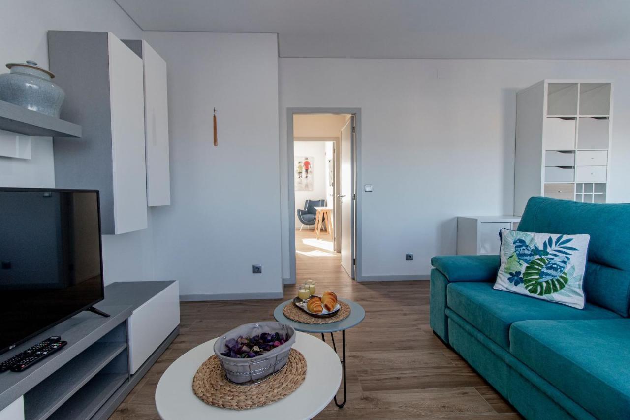 Downtown 1br W/ Balcony By Lovelystay Apartamento