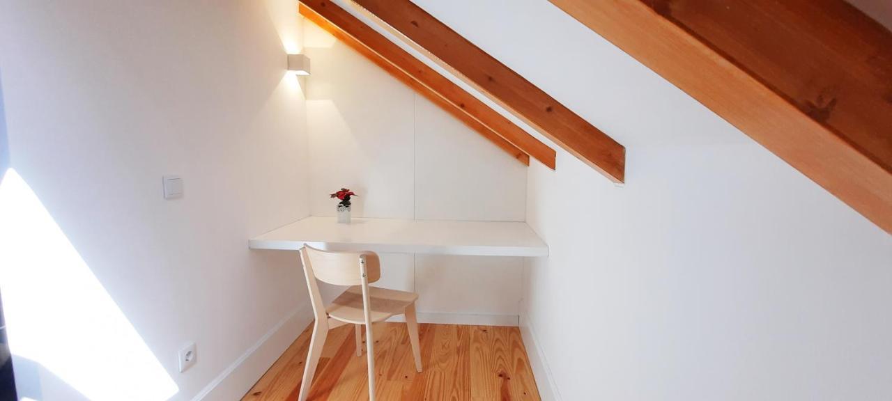 A Window To St. Helena Apartment