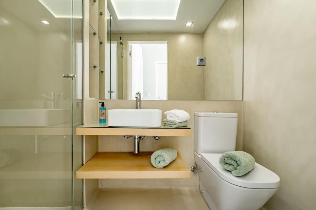 Downtown Private Rooftop Experience Apartment