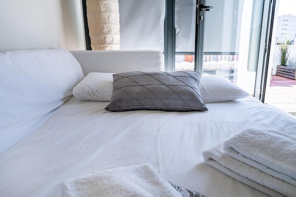 Apartment Downtown Private Rooftop Experience *