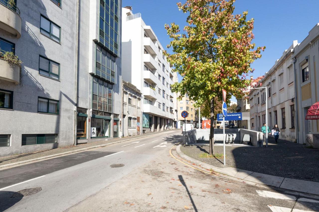 Travel And Live Faria Guimaraes Appartement