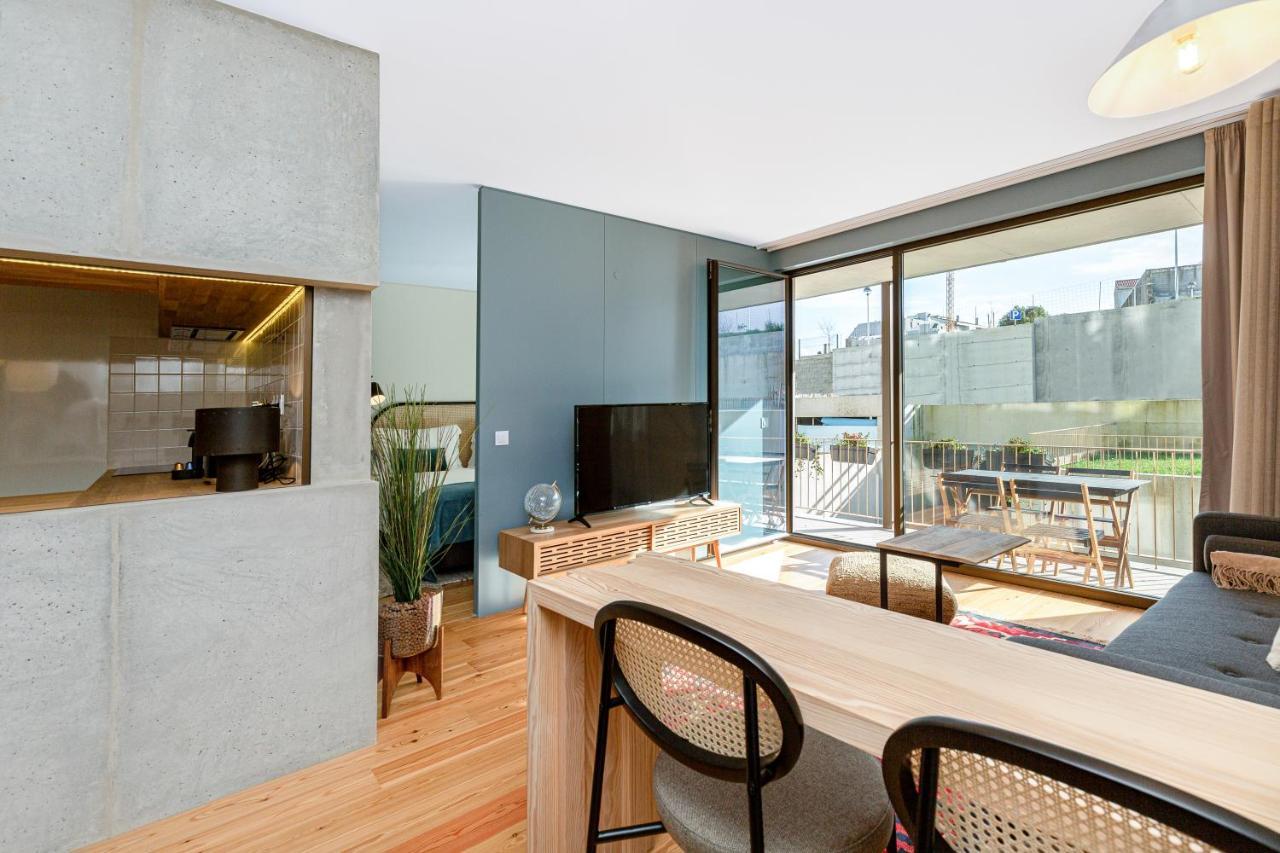 Feel Corporate Housing Campanha *