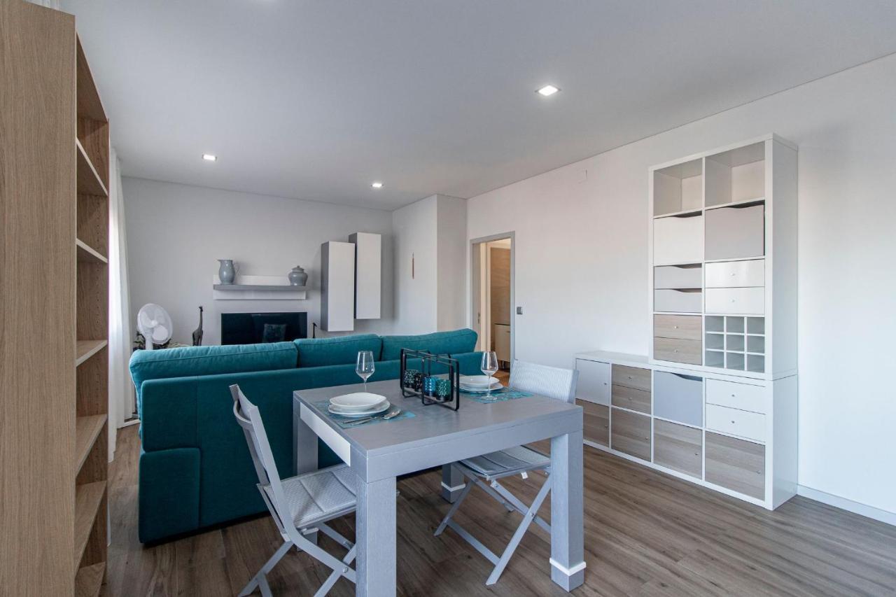 Apartamento Downtown 1br W/ Balcony By Lovelystay Porto