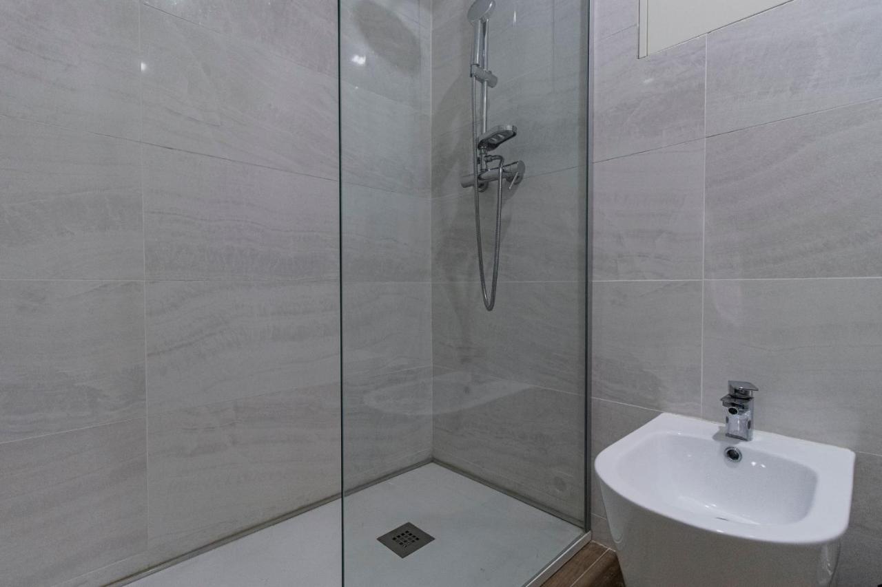 Downtown 1br W/ Balcony By Lovelystay Apartamento
