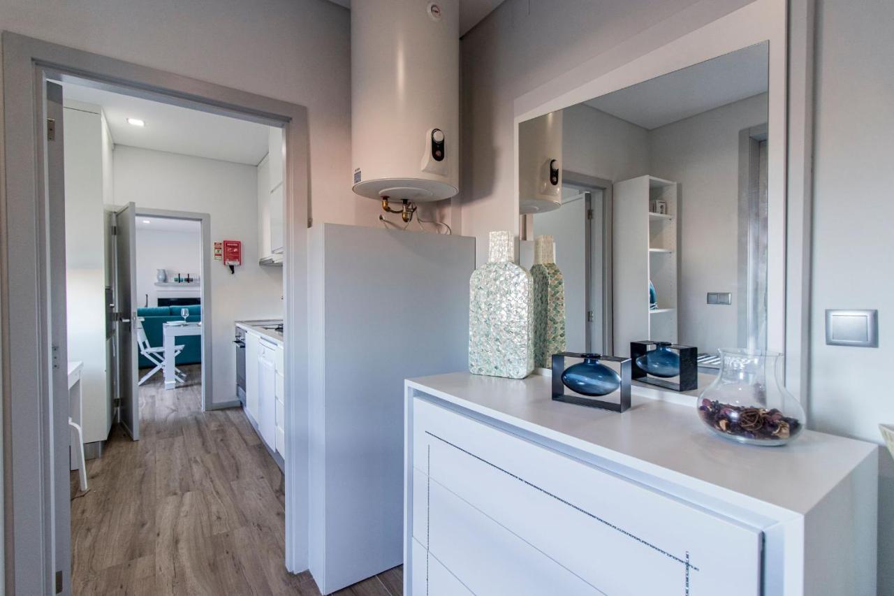 Downtown 1br W/ Balcony By Lovelystay * Porto
