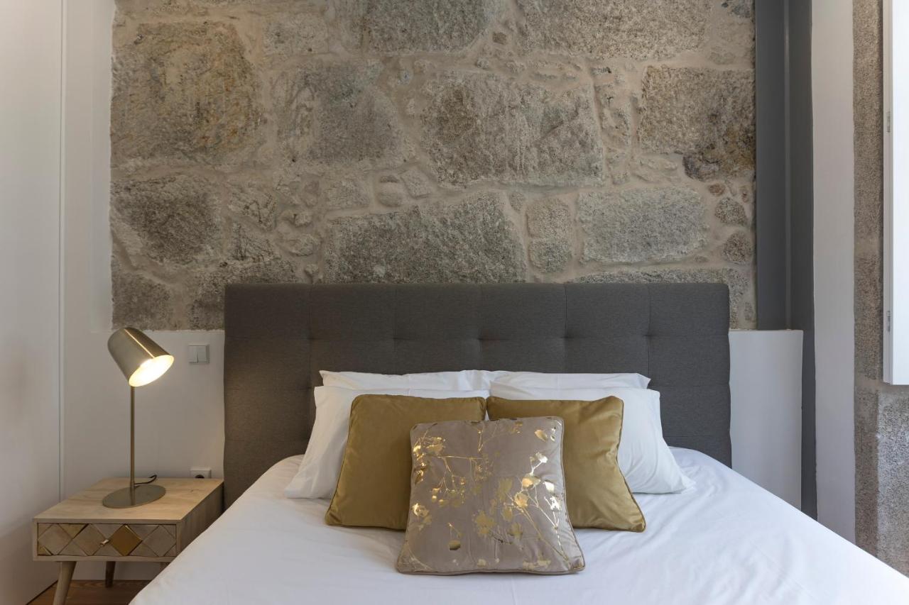 Charming And Bright Porto
