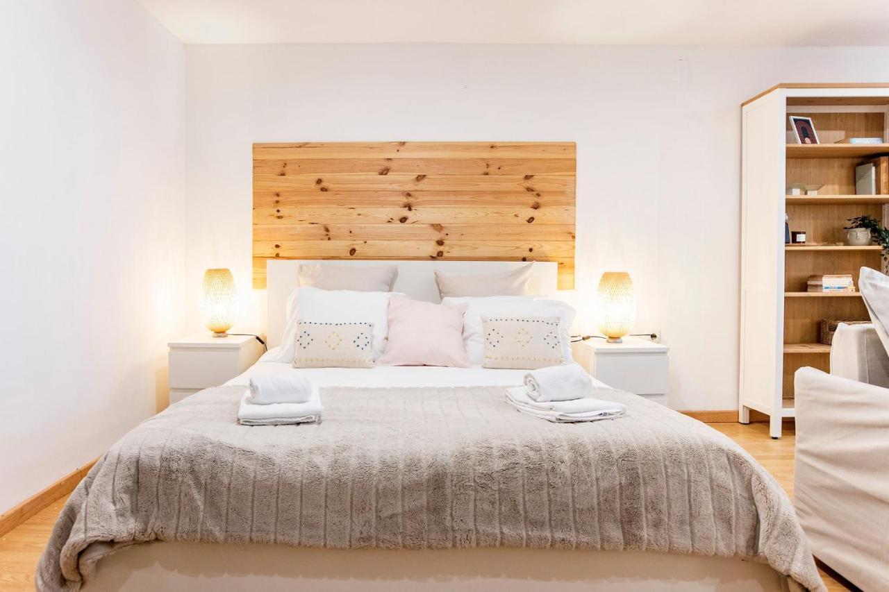 Almada Hideaway W/ Ac & Private Pool By Lovelystay *