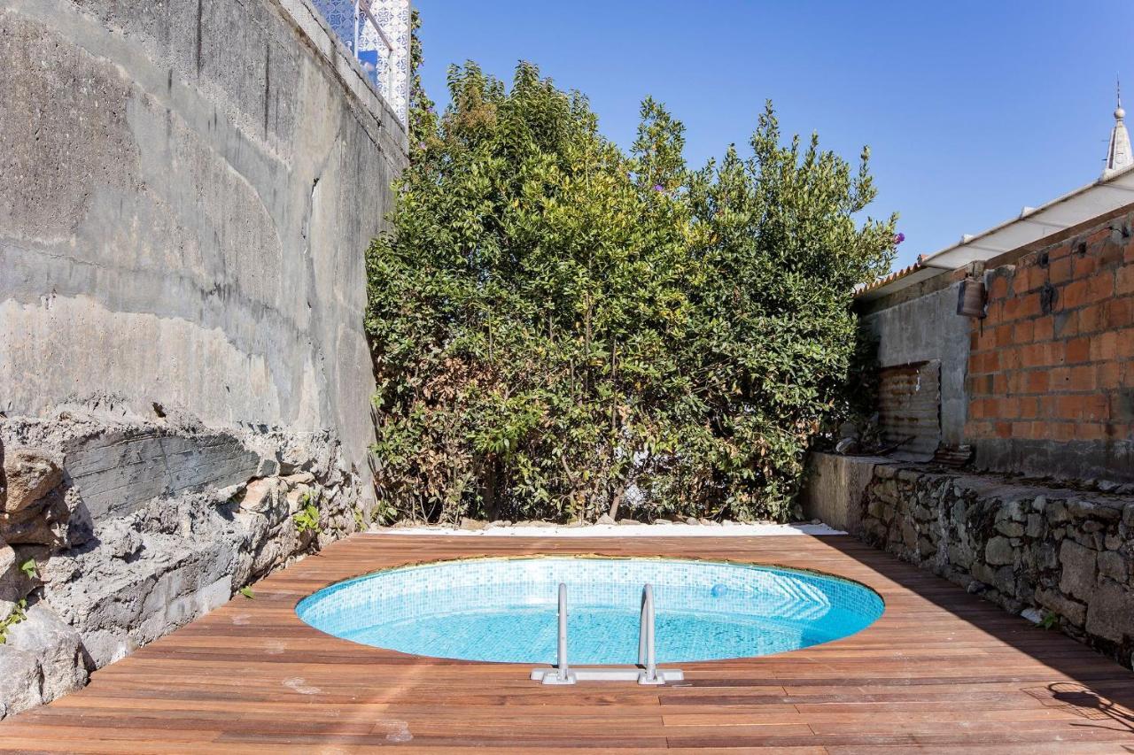 Apartment Almada Hideaway W/ Ac & Private Pool By Lovelystay *