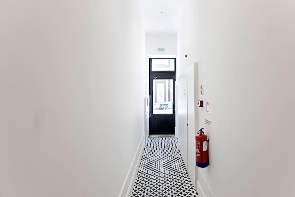 Appartement O Aleph, Irresistible Duplex Apt. W/ac And Balcony Porto