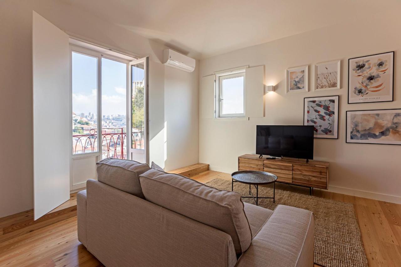 Wonderful Flat Near River W/ Ac By Lovelystay Apartment *
