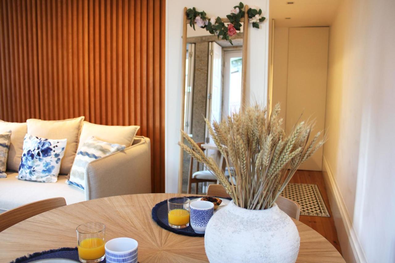 Living Aliados Mezzanine Flat W/ Ac Porto