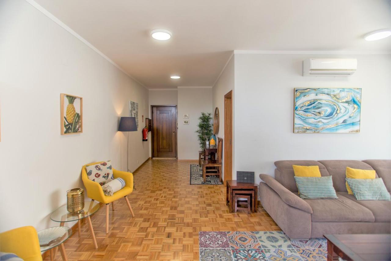Republica Square By Hosts Apartment Porto