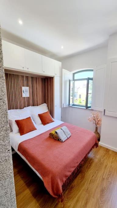 Apartment Glamour Dreaming *