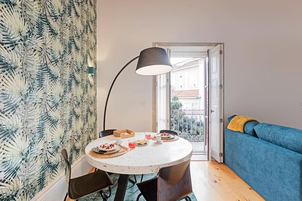 Apartment Colorful Flat *
