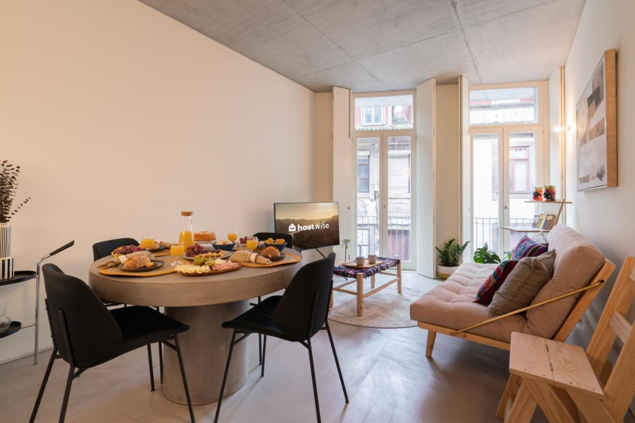 Host Wise - Luxurious Private Flats - Balcony Apartment Porto