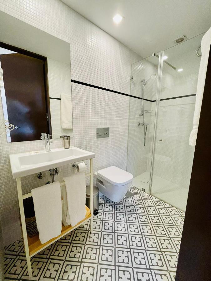 Chic & Cozy - Mercadores Apartment *