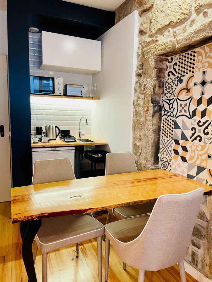 Chic & Cozy - Mercadores Apartment
