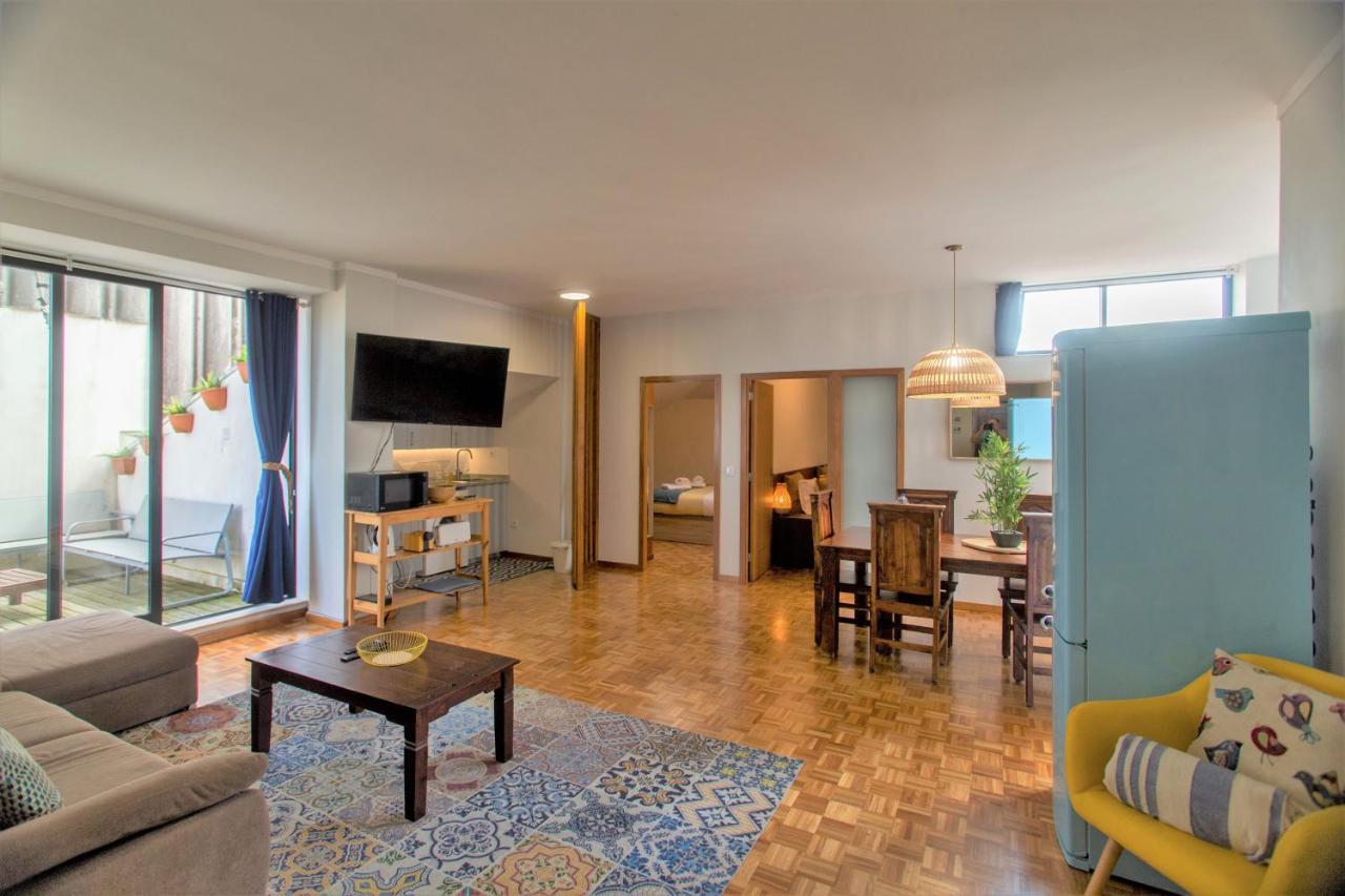 Republica Square By Hosts Apartment *