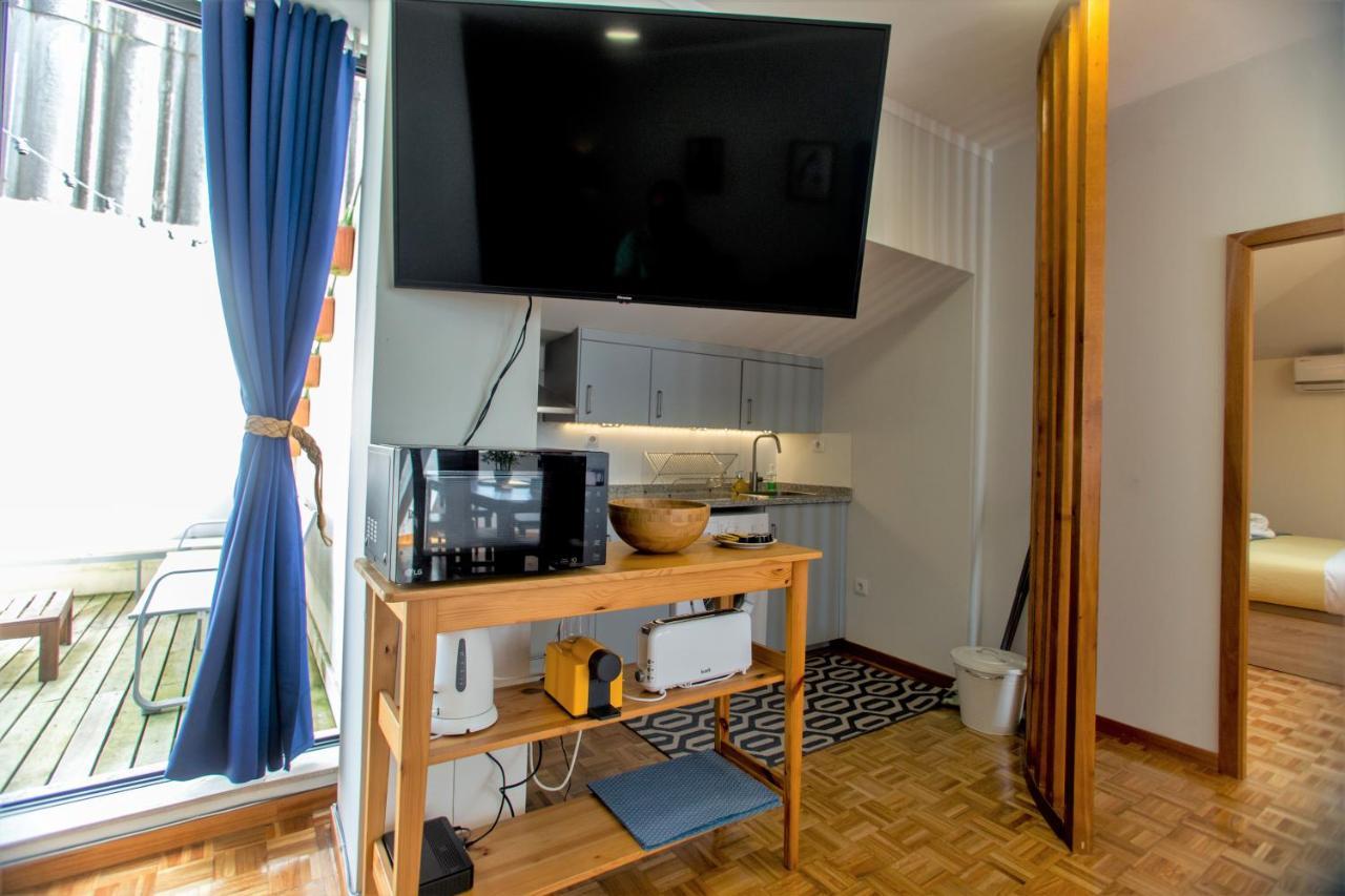 Republica Square By Hosts Apartment