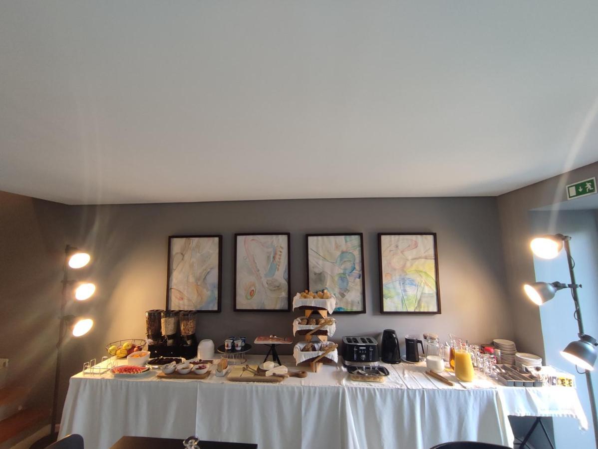 Down2town Bed & Breakfast Porto