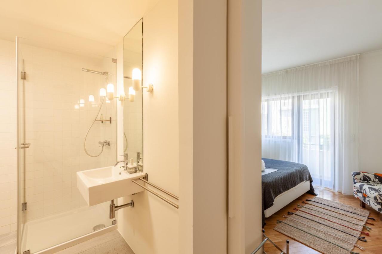 Bflat Townhouse *