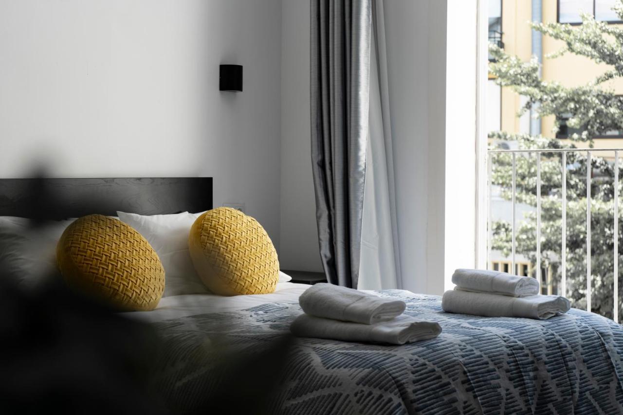 Almada Downtown 303 Apartment