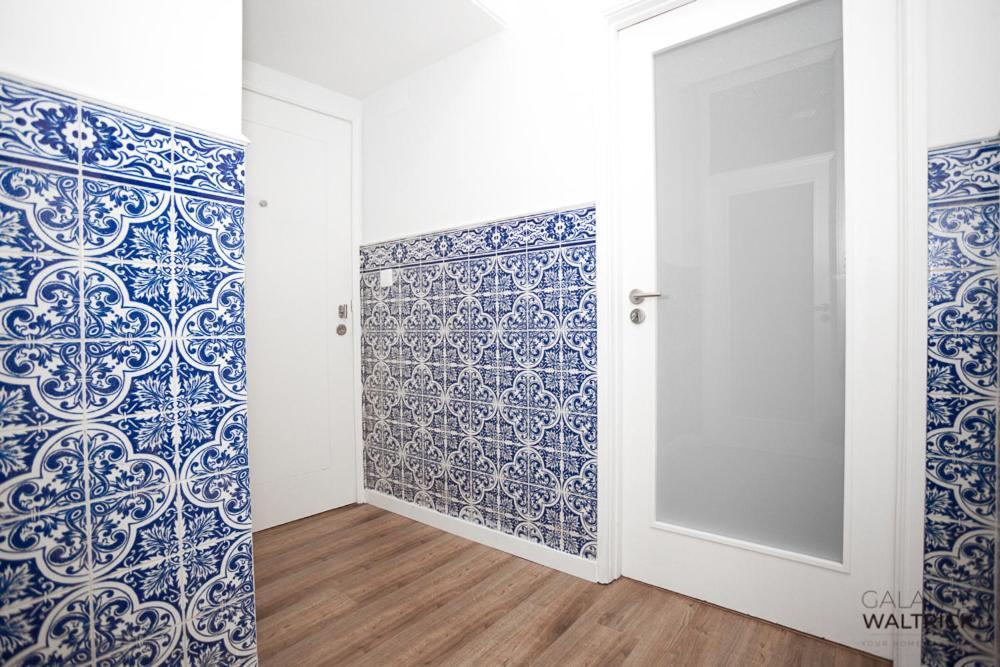 Downtown 3 Bedroom With Balcony - Quiet Street - Family Friendly - Groups Porto
